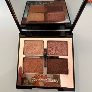 Charlotte Tilbury pillow talk luxury palette of pops glitter eyeshadow palette